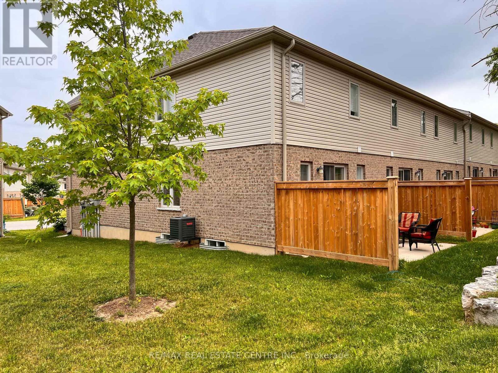 36 - 50 Pinnacle Drive, Kitchener, Ontario  N2P 0H8 - Photo 25 - X12834894