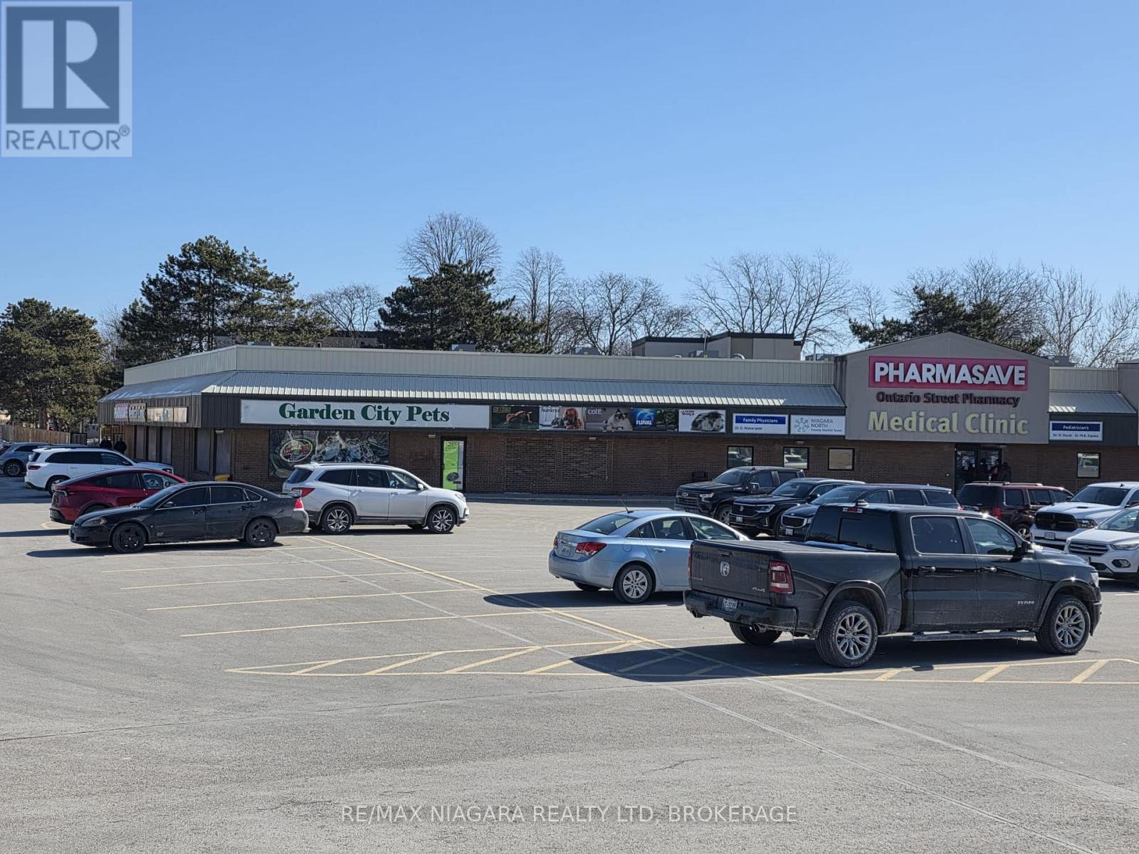 5 - 318 Ontario Street, St. Catharines, Ontario  L2R 5L8 - Photo 20 - X12748916