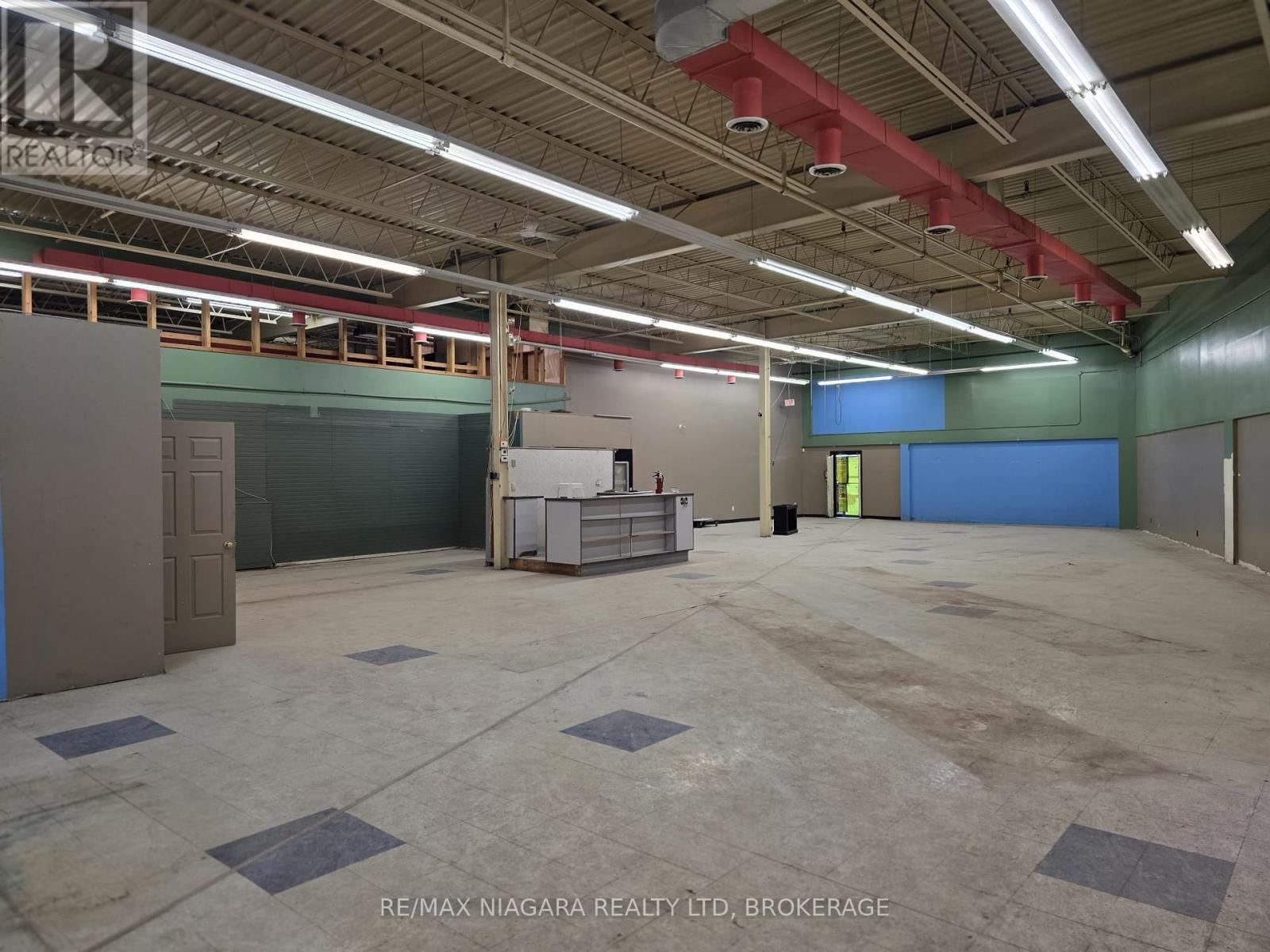 5 - 318 Ontario Street, St. Catharines, Ontario  L2R 5L8 - Photo 7 - X12748916