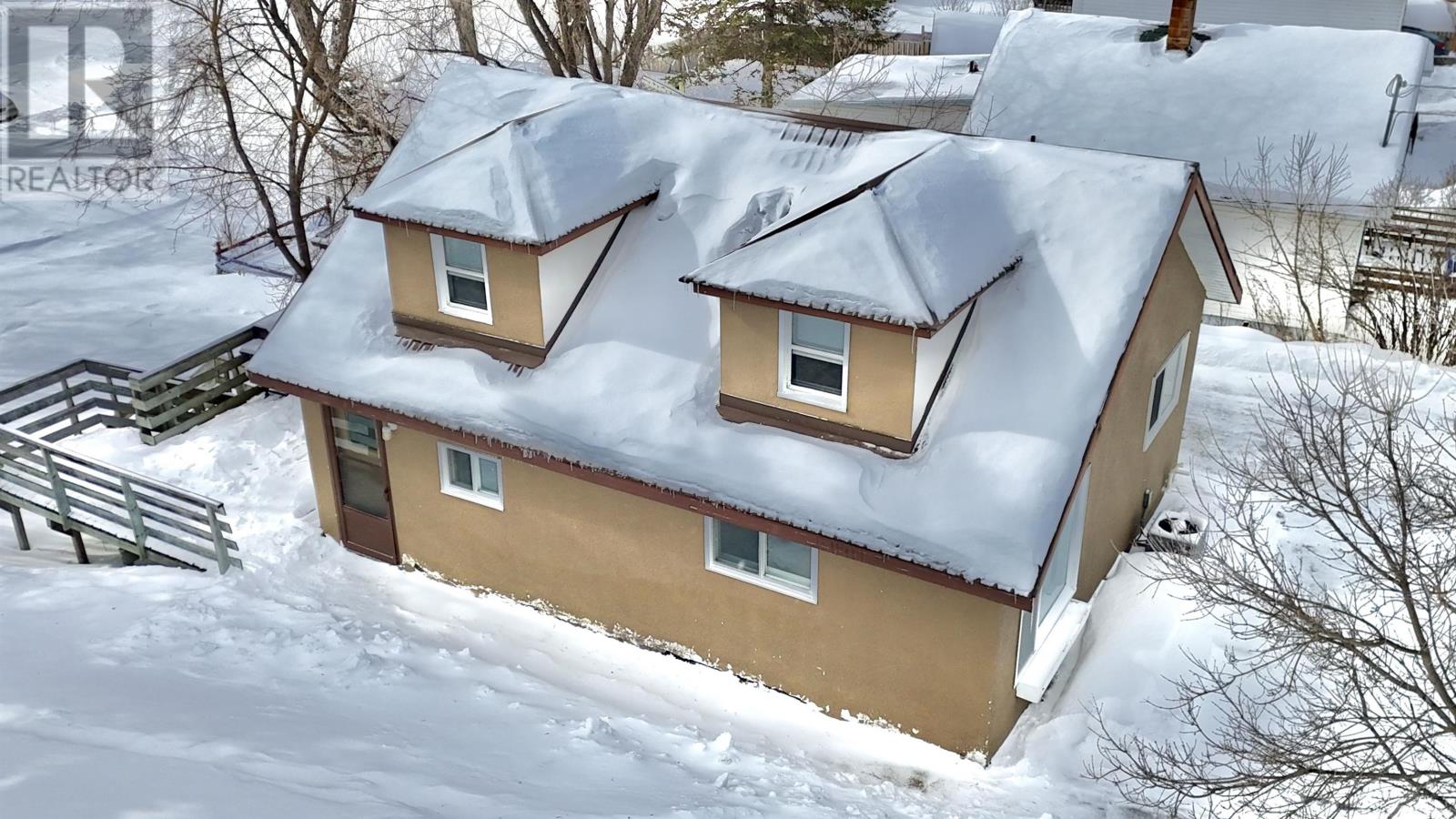 1201 Superior Street, Kenora, Ontario  P0X 1C0 - Photo 2 - TB2600319