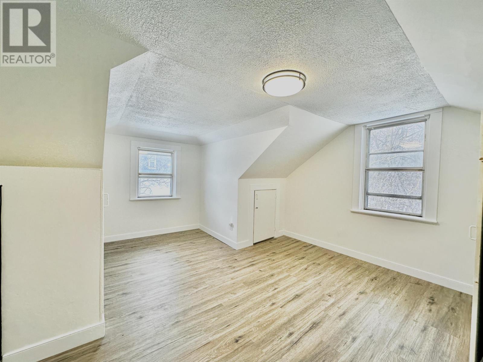 1201 Superior Street, Kenora, Ontario  P0X 1C0 - Photo 18 - TB2600319