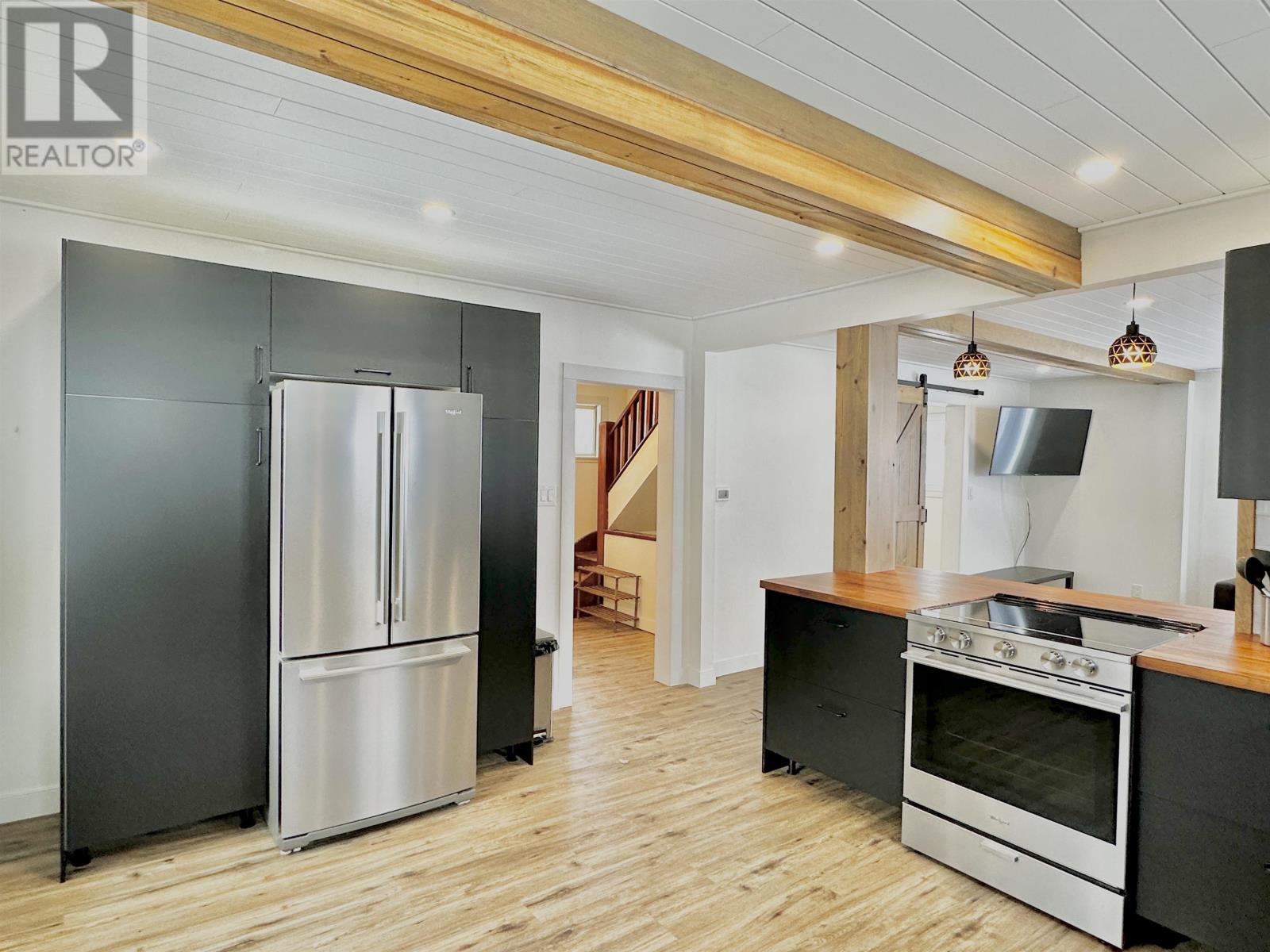 1201 Superior Street, Kenora, Ontario  P0X 1C0 - Photo 4 - TB2600319