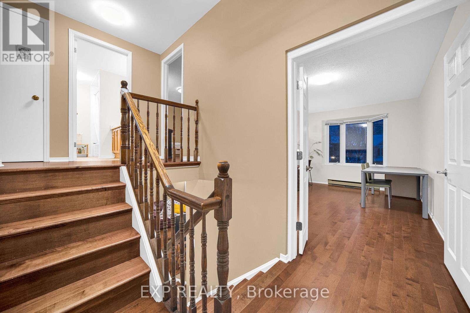 4 Huntersfield Drive, Ottawa, Ontario  K1T 3E4 - Photo 13 - X12835124