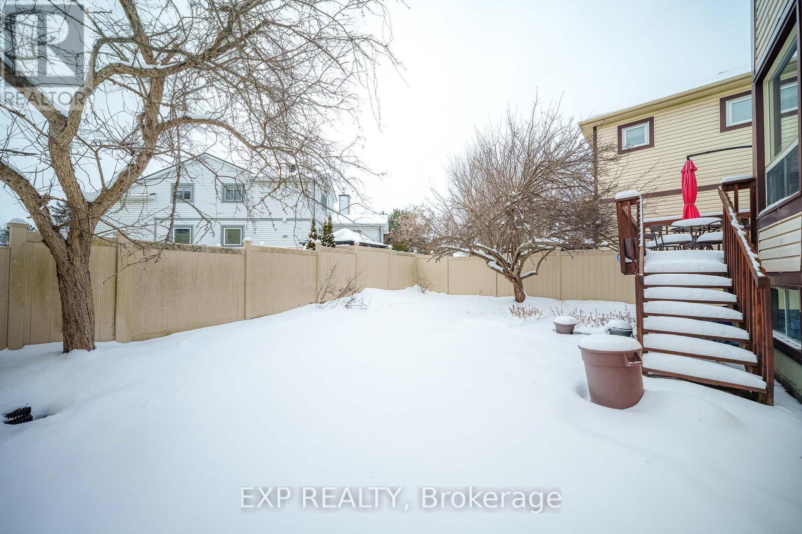 4 Huntersfield Drive, Ottawa, Ontario  K1T 3E4 - Photo 42 - X12835124