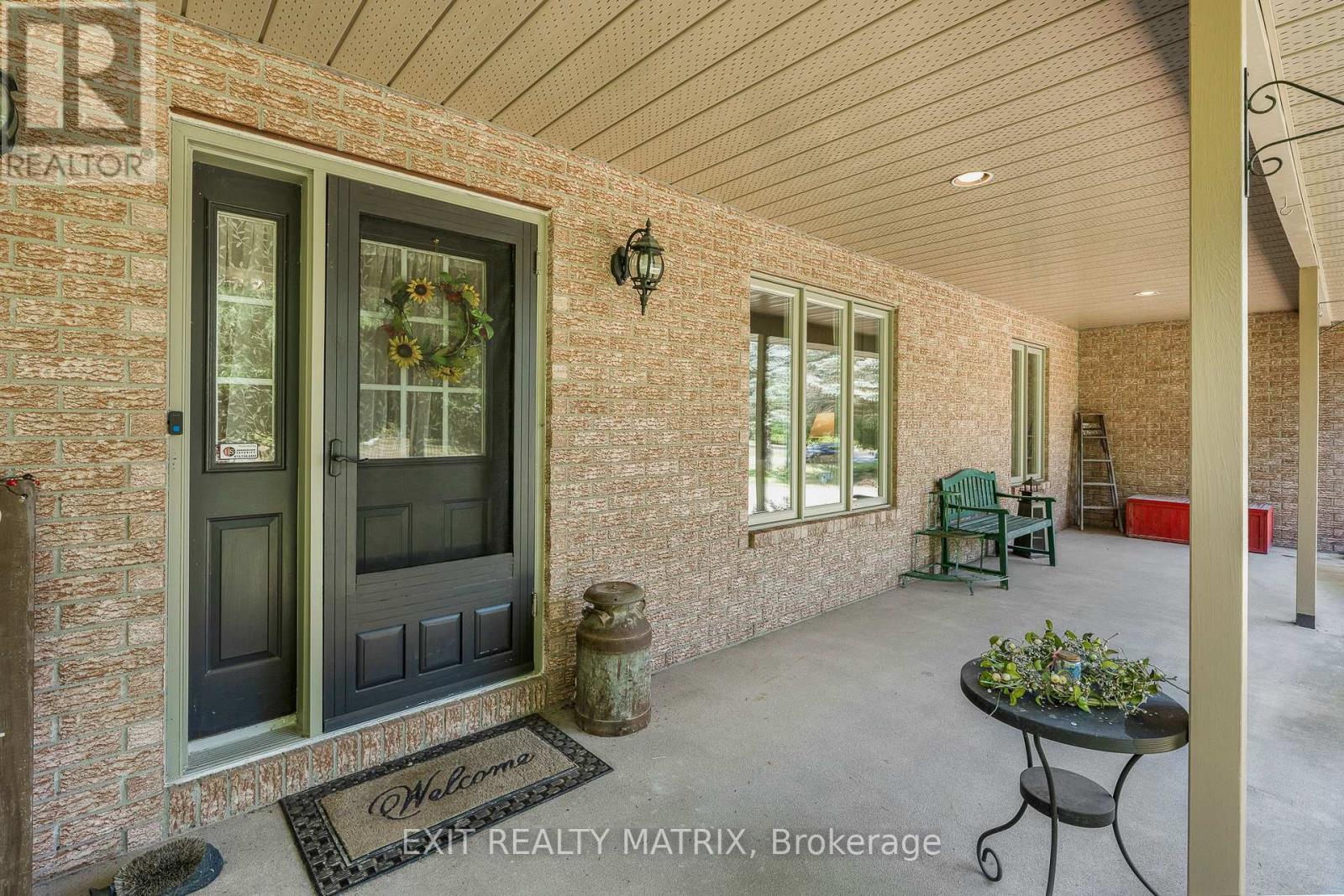 6343 Deermeadow Drive, Ottawa, Ontario  K4P 1M9 - Photo 3 - X12835246