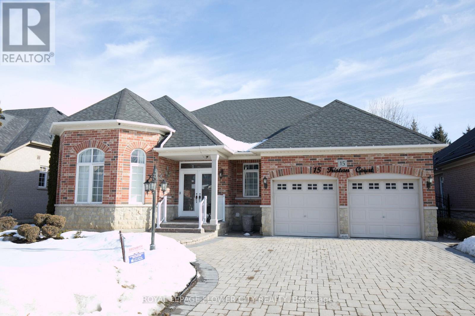 15 Triston Court Sw, Brampton, Ontario  L6Y 5S2 - Photo 2 - W12810022