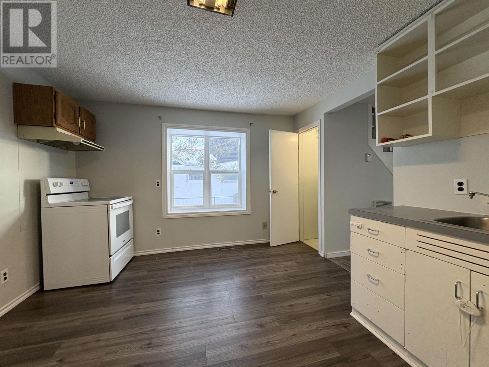 510 Victoria Ave, Fort Frances, Ontario  P9A 2C4 - Photo 10 - TB2600333