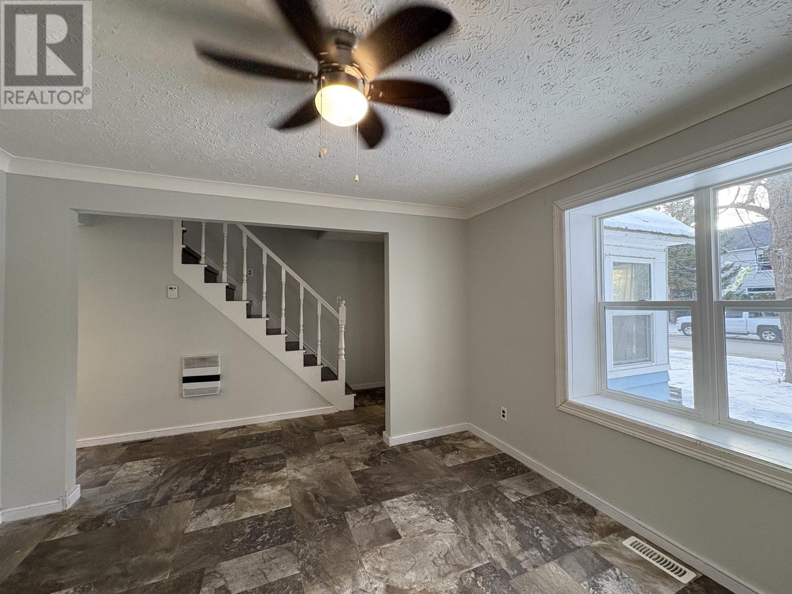 510 Victoria Ave, Fort Frances, Ontario  P9A 2C4 - Photo 6 - TB2600333