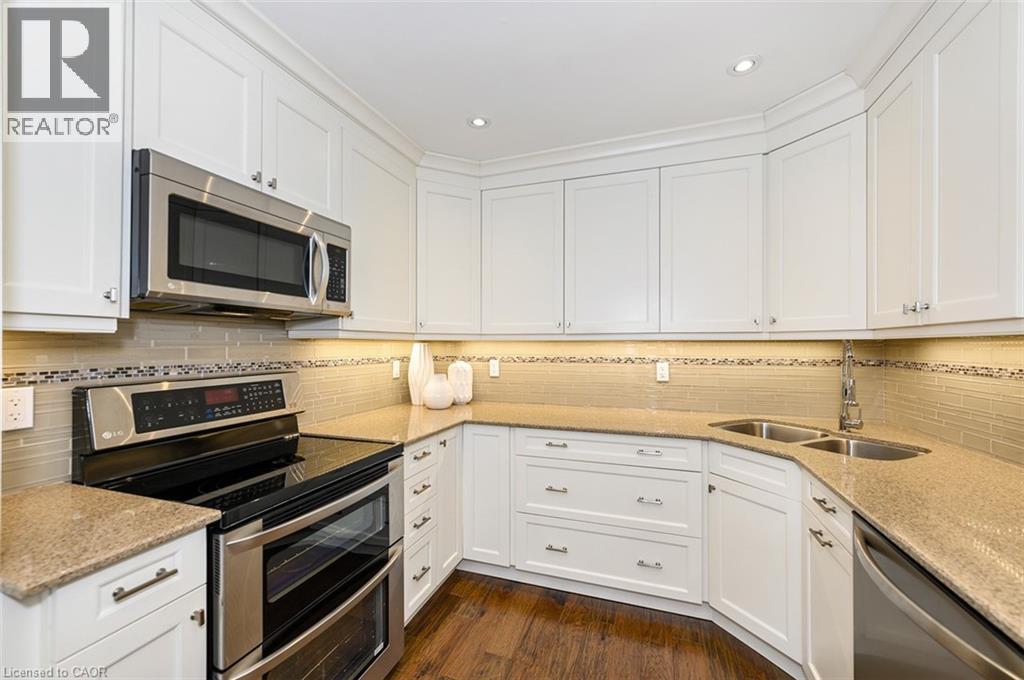 2301 Cavendish Drive Unit# 42, Burlington, Ontario  L7P 3M3 - Photo 8 - 40807906