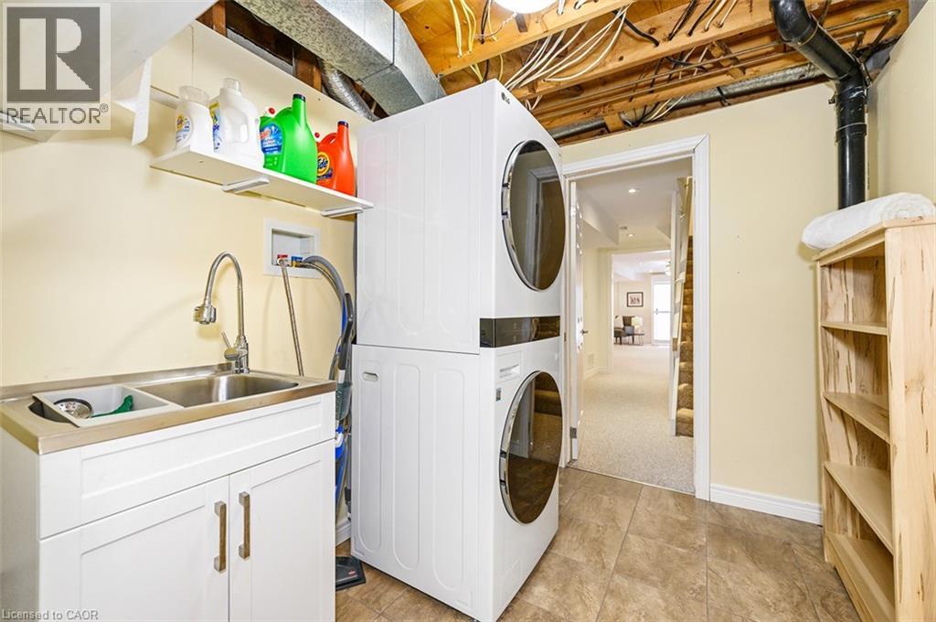 2301 Cavendish Drive Unit# 42, Burlington, Ontario  L7P 3M3 - Photo 39 - 40807906