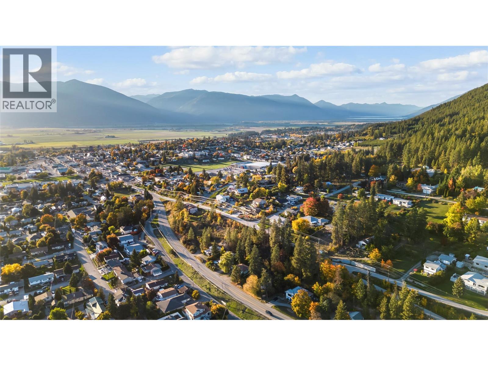 2424 Crawford Street, Creston, British Columbia  V0B 1G5 - Photo 66 - 10366708