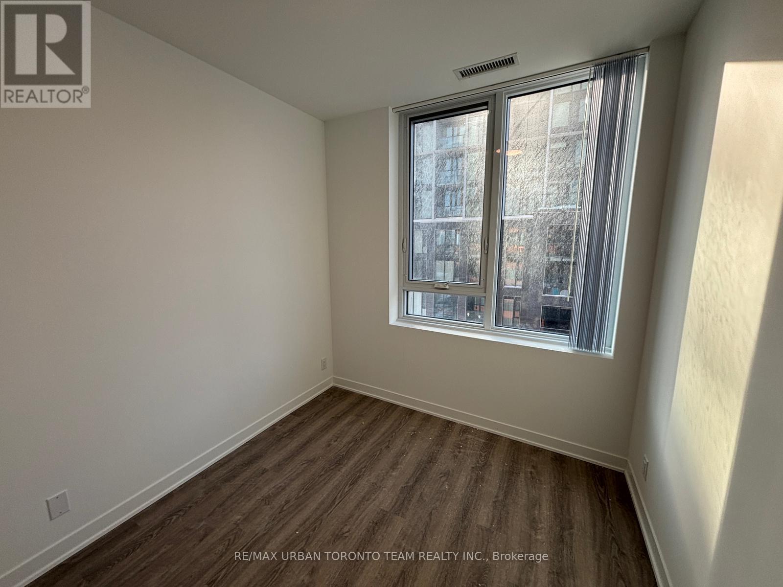 1017 - 180 Front Street E, Toronto, Ontario  M5A 0K9 - Photo 9 - C12835088