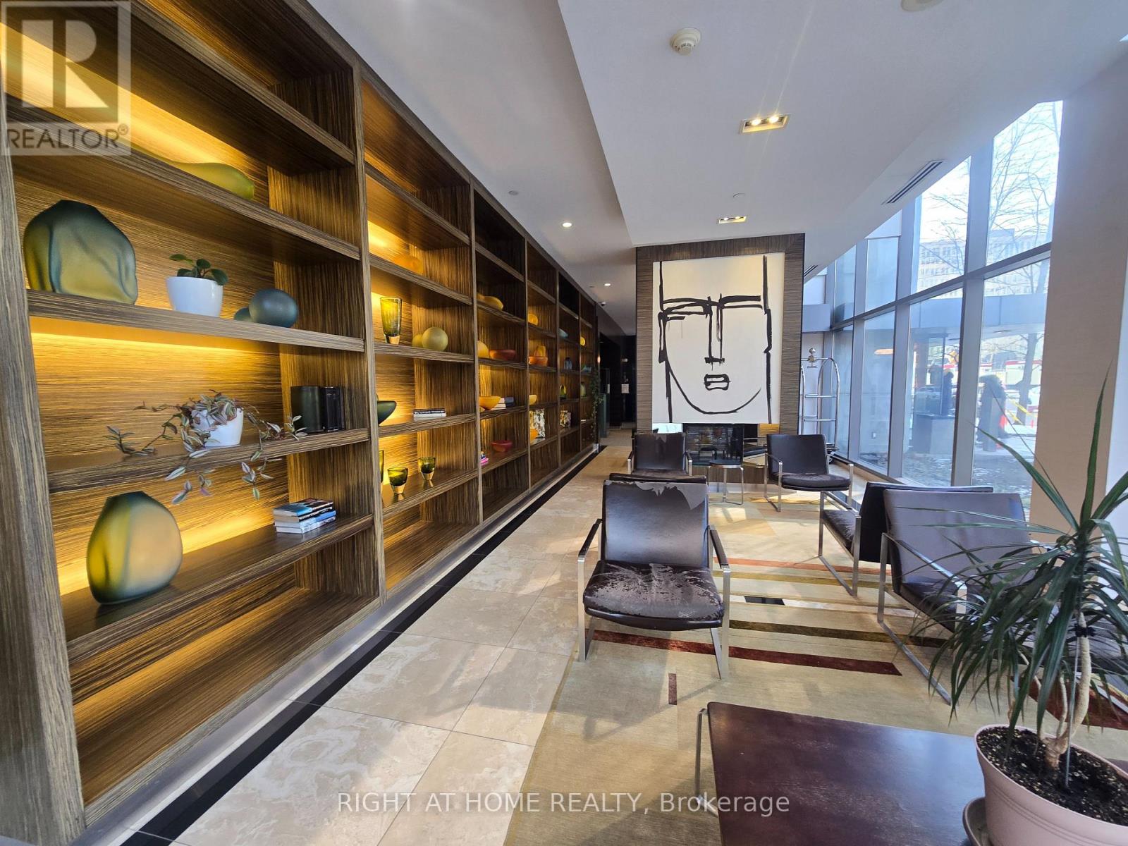 606 - 37 Grosvenor Street, Toronto (Bay Street Corridor), Ontario  M4Y 3G5 - Photo 14 - C12835092