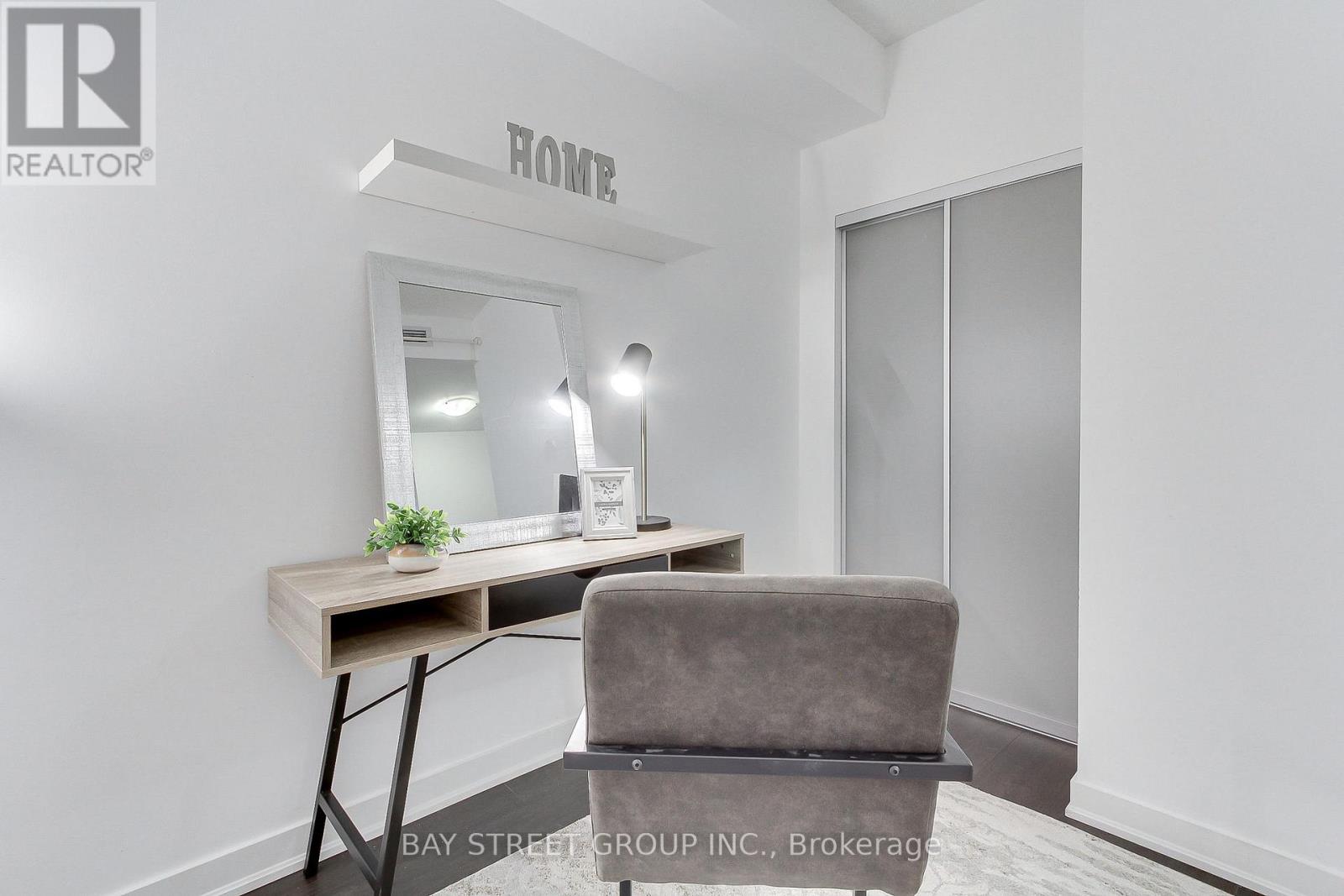 517 - 199 Richmond Street, Toronto, Ontario  M5V 0H4 - Photo 6 - C12835132