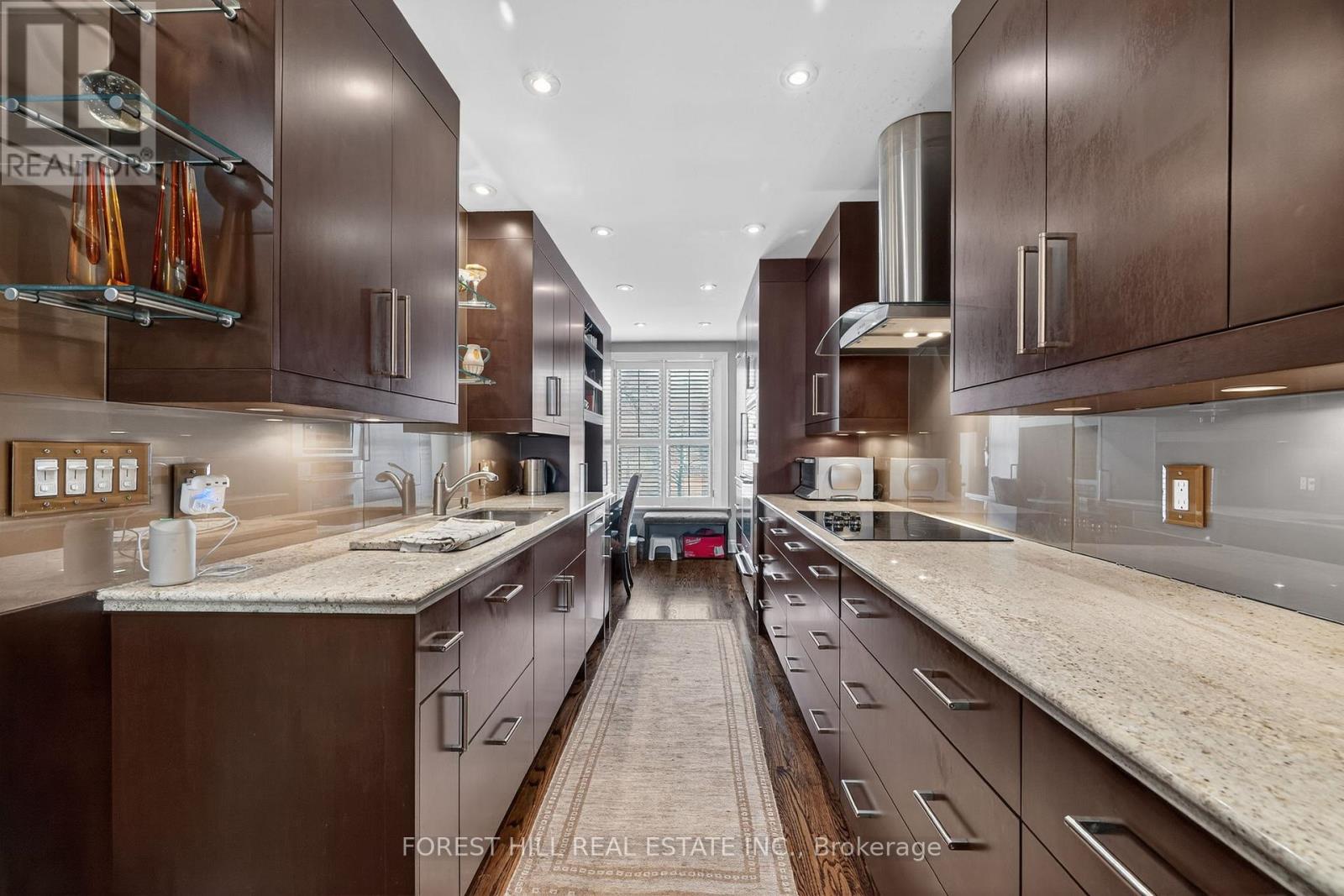 252 Spadina Road, Toronto, Ontario  M5R 2V1 - Photo 11 - C12835154