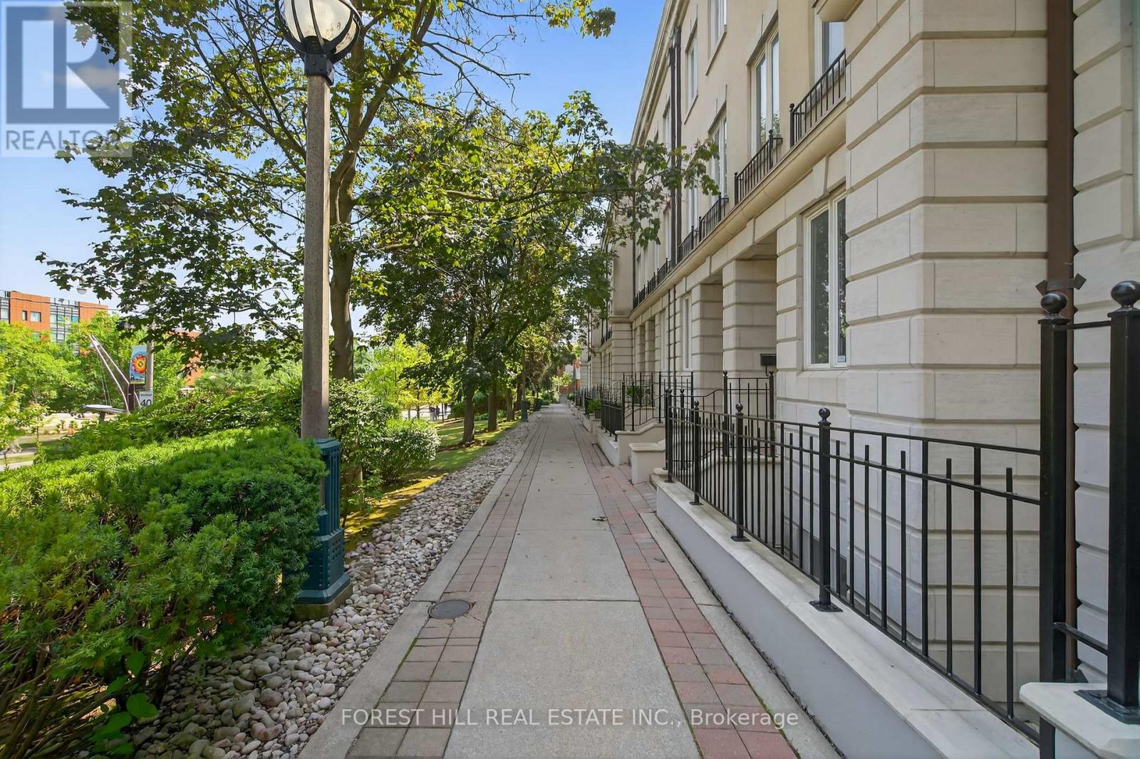 252 Spadina Road, Toronto, Ontario  M5R 2V1 - Photo 48 - C12835154