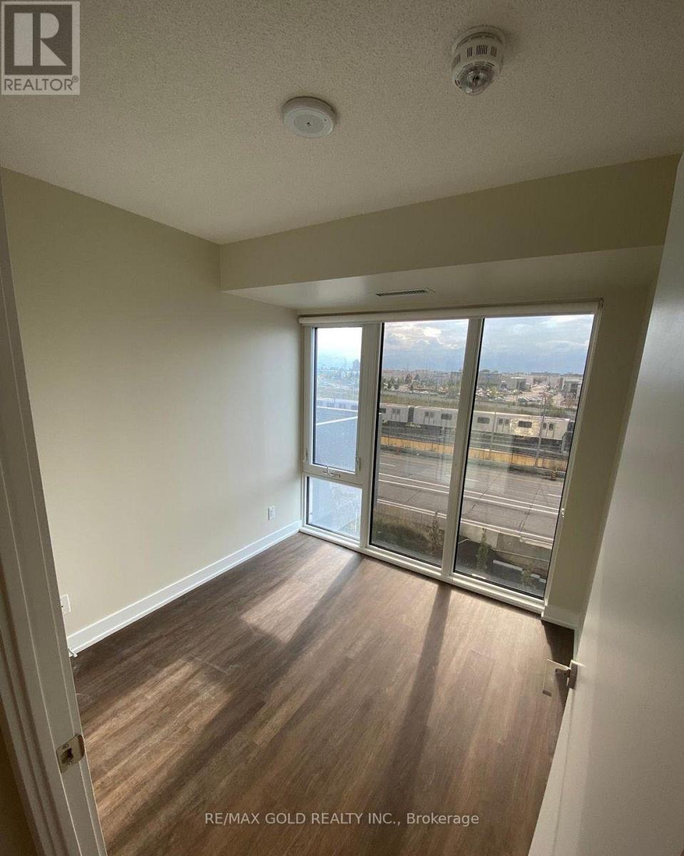 515 - 38 Monte Kwinter Court, Toronto, Ontario  M3H 0E2 - Photo 10 - C12835170