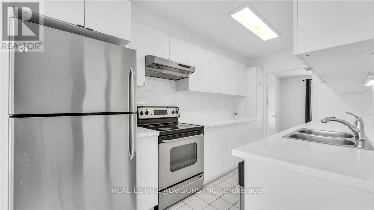 26 Anvil Mill Way, Toronto, Ontario  M2L 1R1 - Photo 10 - C12835222