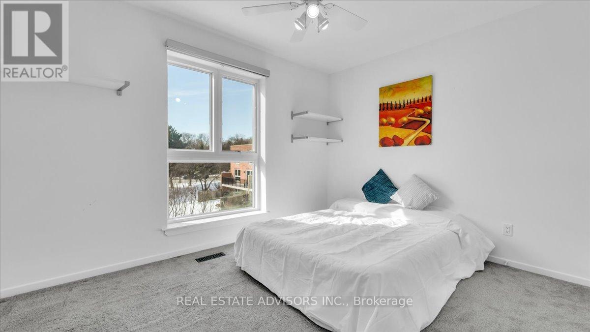 26 Anvil Mill Way, Toronto, Ontario  M2L 1R1 - Photo 16 - C12835222