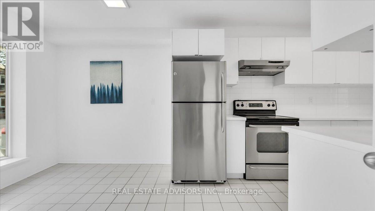 26 Anvil Mill Way, Toronto, Ontario  M2L 1R1 - Photo 8 - C12835222