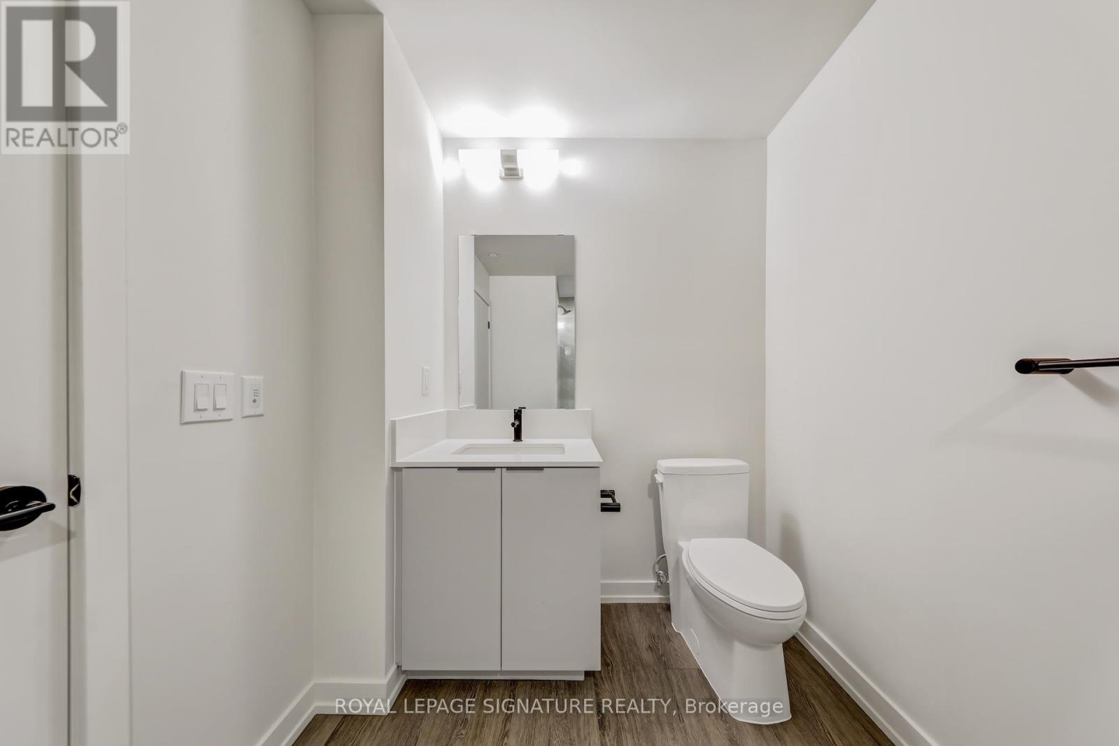 602 - 181 Sterling Road, Toronto, Ontario  M6R 2B2 - Photo 16 - C12835266