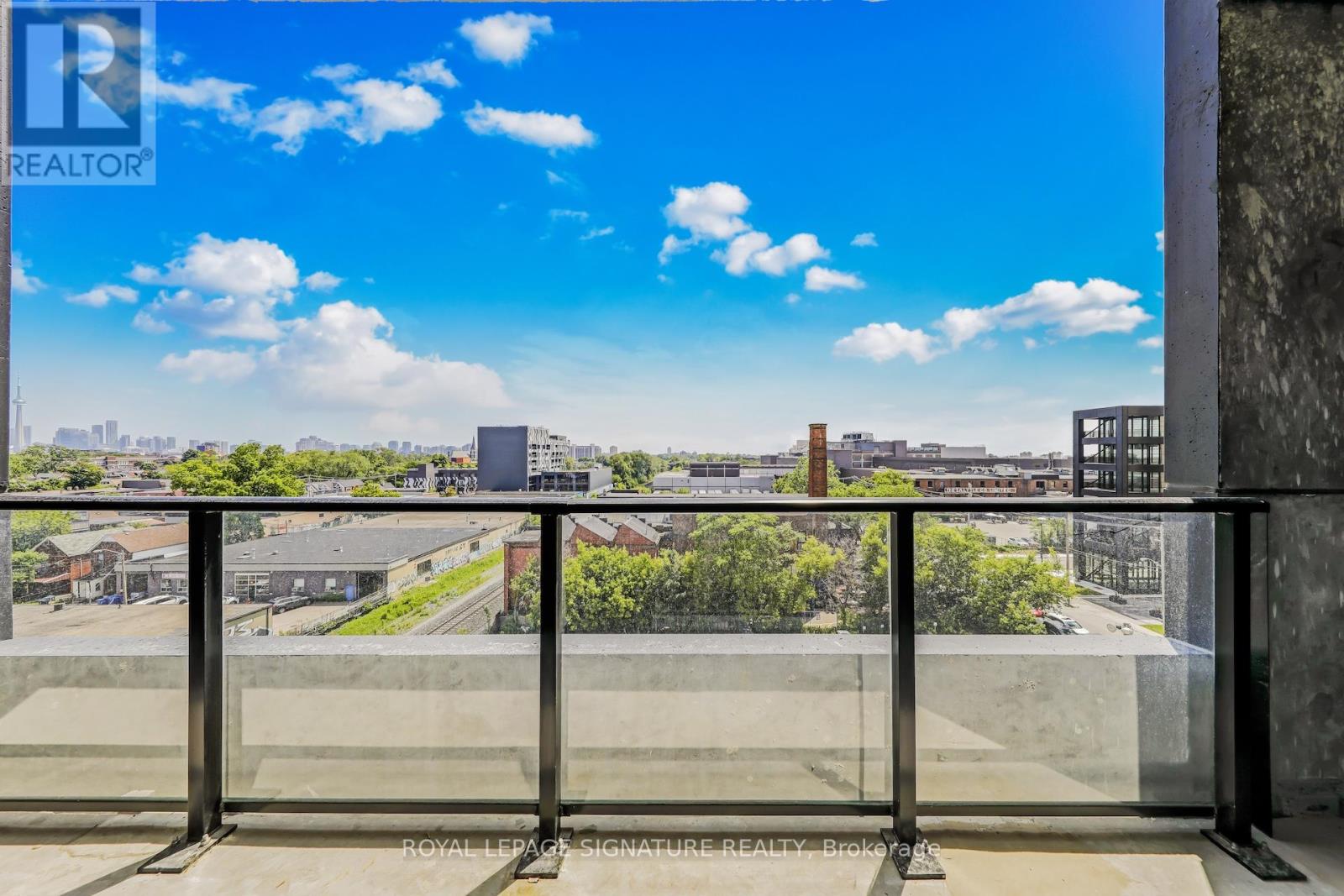 602 - 181 Sterling Road, Toronto, Ontario  M6R 2B2 - Photo 20 - C12835266