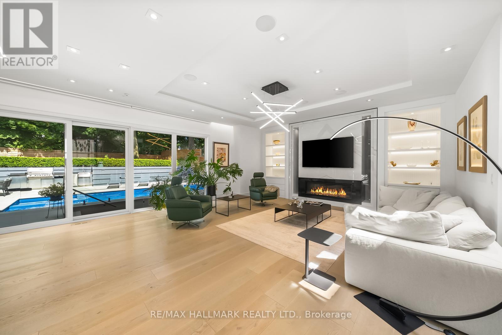 65 Whittaker Crescent, Toronto, Ontario  M2K 1K9 - Photo 15 - C12835296