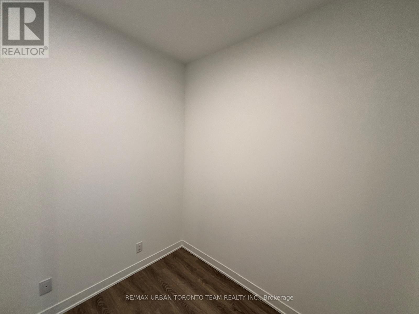 1009 - 180 Front Street E, Toronto, Ontario  M5A 0K9 - Photo 13 - C12835298