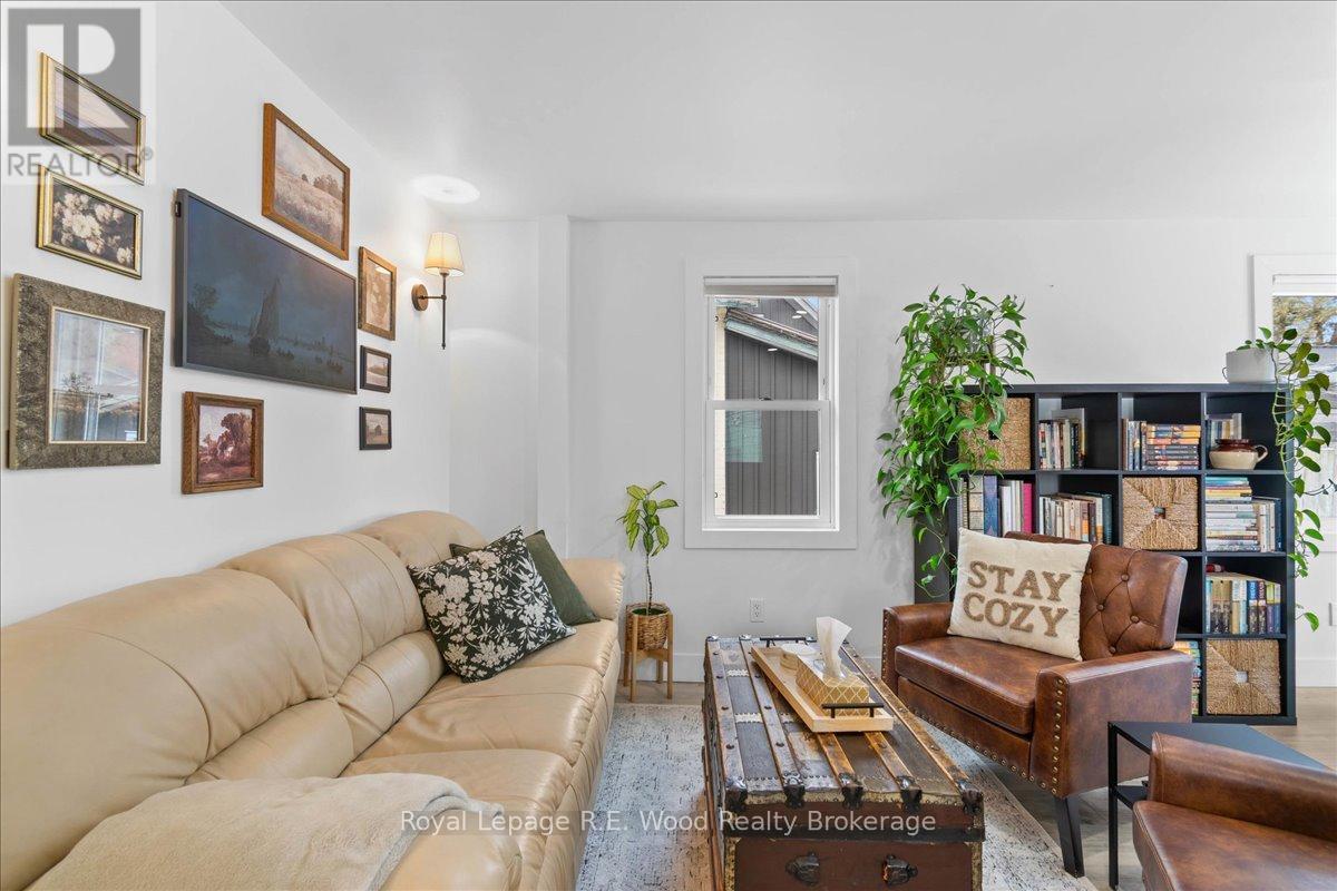 60 Concession Street E, Tillsonburg, Ontario  N4G 1P5 - Photo 9 - X12835236