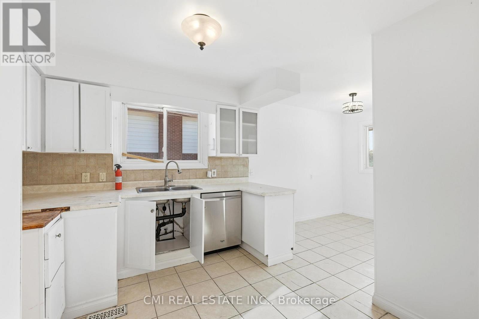 913 King Street, Whitby, Ontario  L1N 5A6 - Photo 19 - E12835076