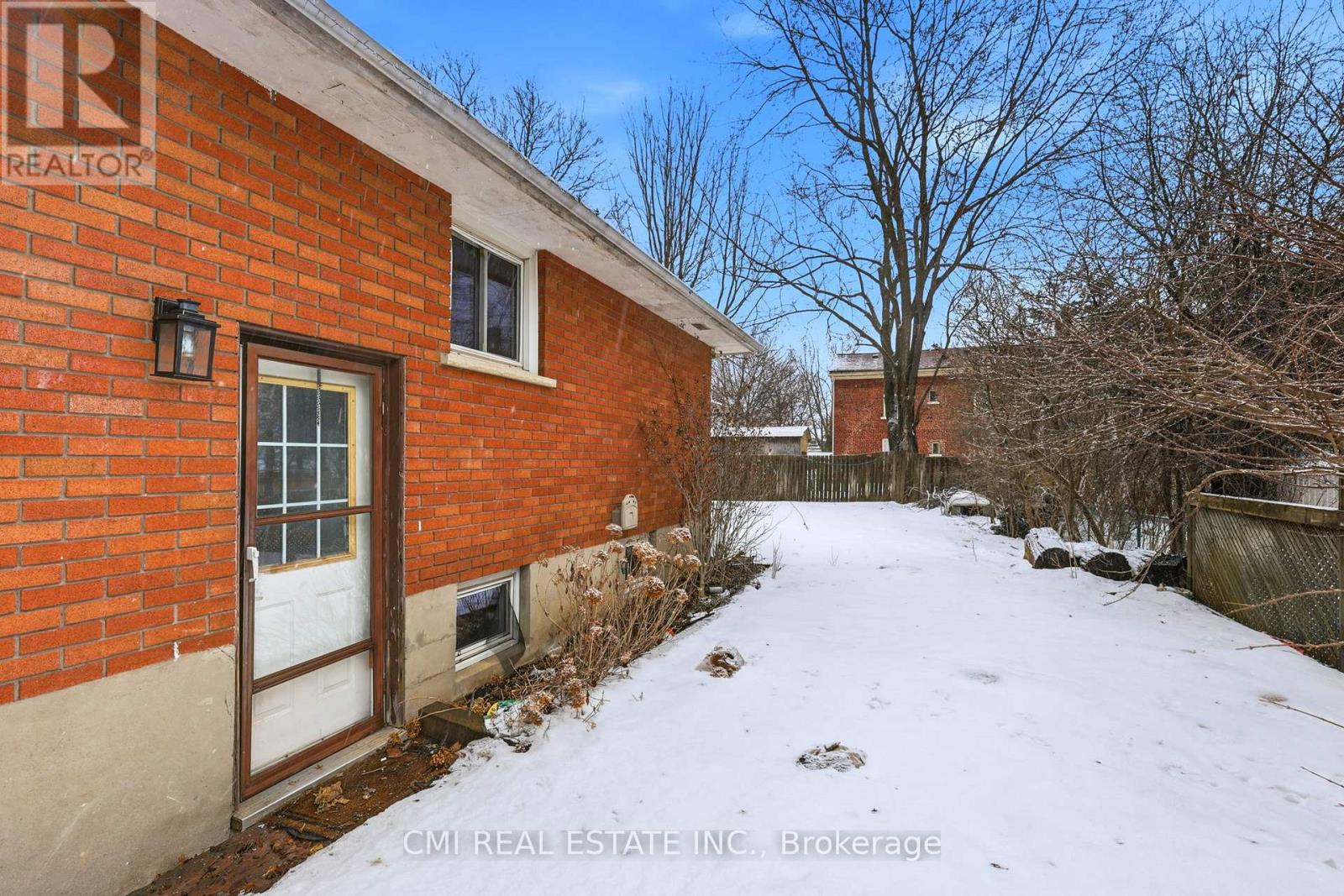 913 King Street, Whitby, Ontario  L1N 5A6 - Photo 24 - E12835076