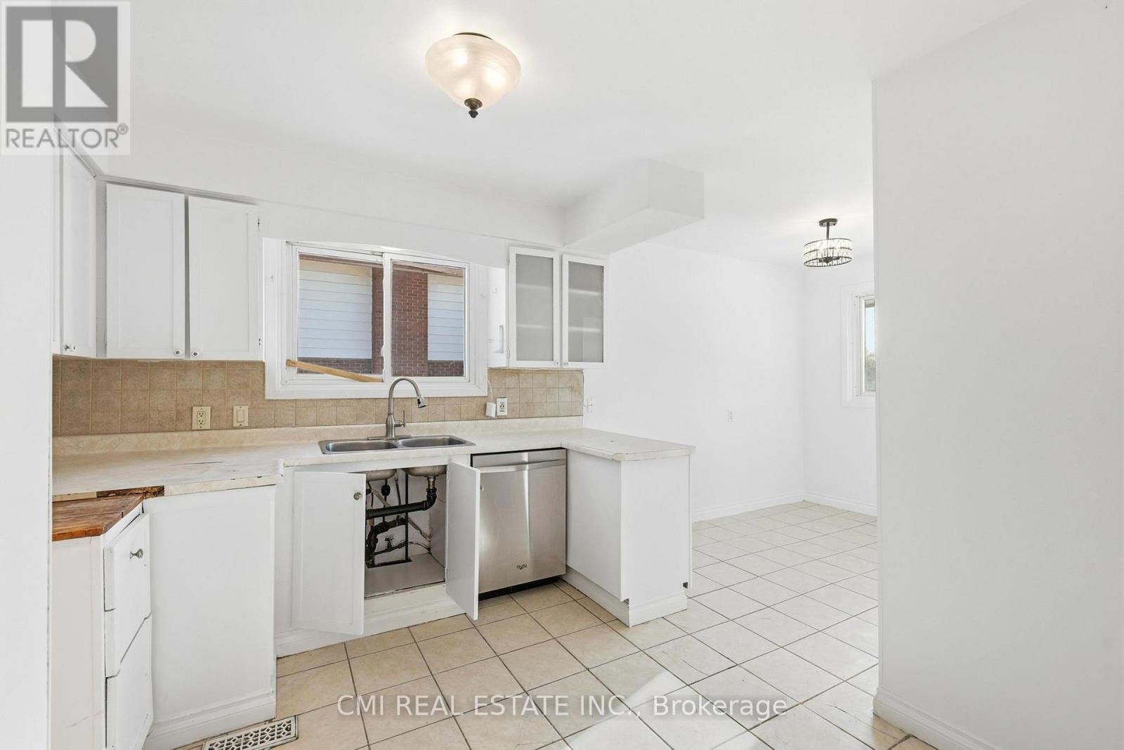 913 King Street, Whitby, Ontario  L1N 5A6 - Photo 32 - E12835076