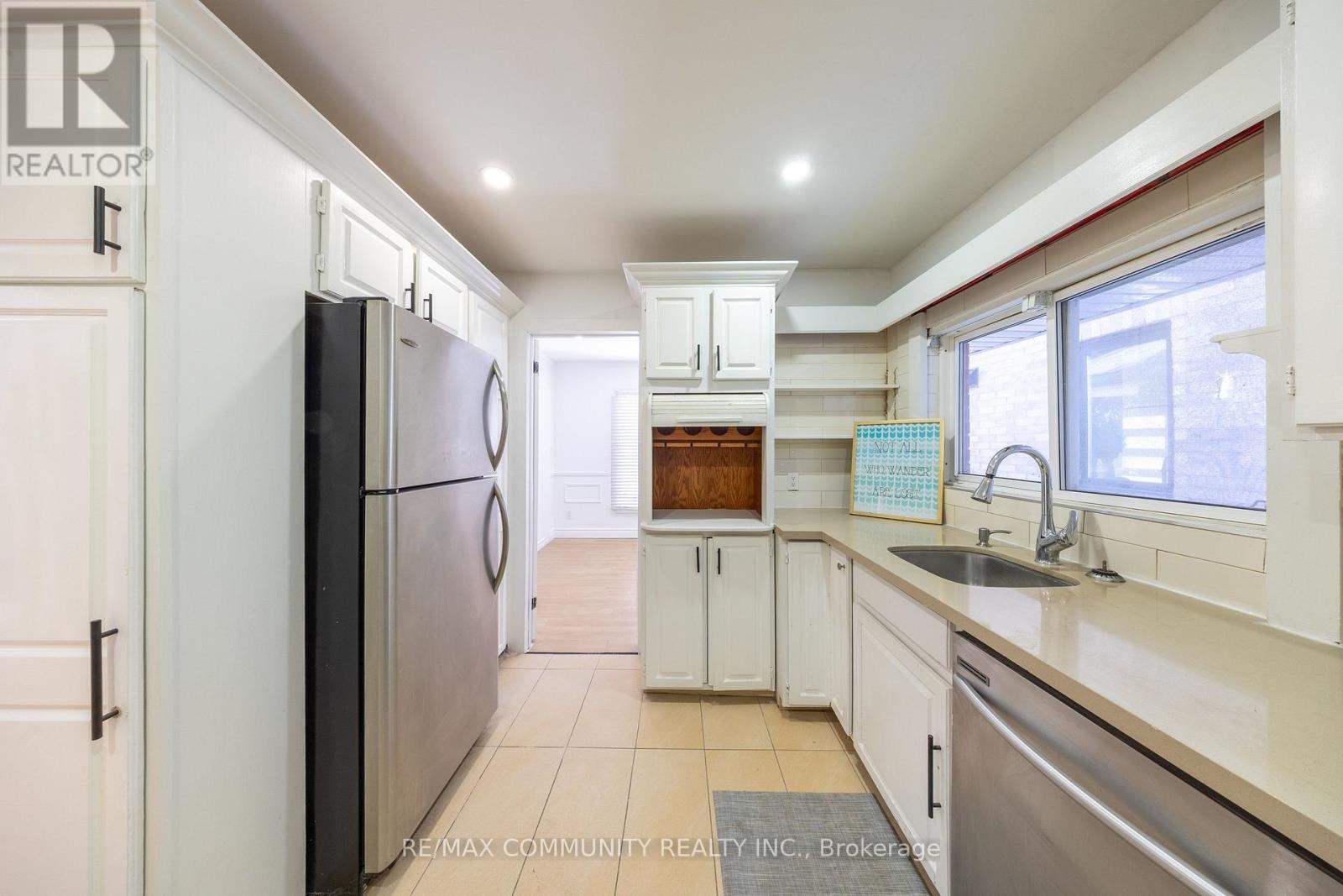 180 Severn Street, Oshawa, Ontario  L1J 6R7 - Photo 8 - E12835142