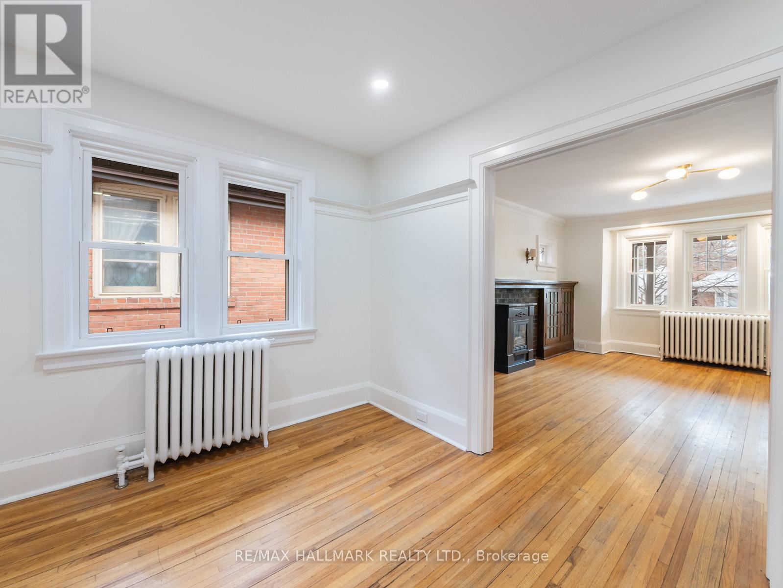 42 Glen Manor Drive, Toronto, Ontario  M4E 2X2 - Photo 23 - E12835146