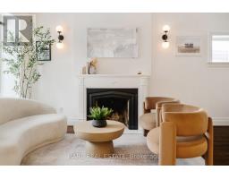 33 RED DEER AVENUE, Toronto, Ontario