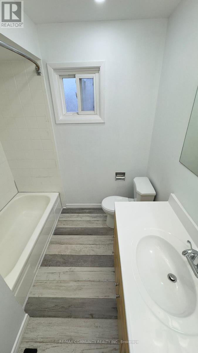 29 Mansewood Gardens, Toronto, Ontario  M1E 5A4 - Photo 23 - E12835314