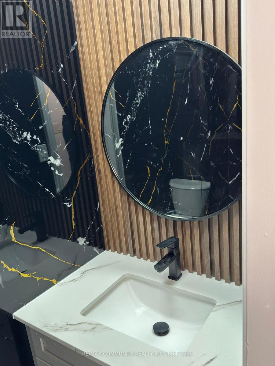 29 Mansewood Gardens, Toronto, Ontario  M1E 5A4 - Photo 8 - E12835314