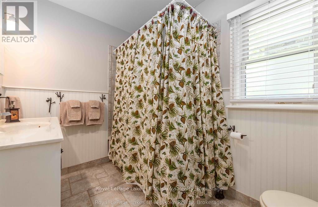 9 Mountview Avenue, Huntsville, Ontario  P1H 1G8 - Photo 20 - X12835352