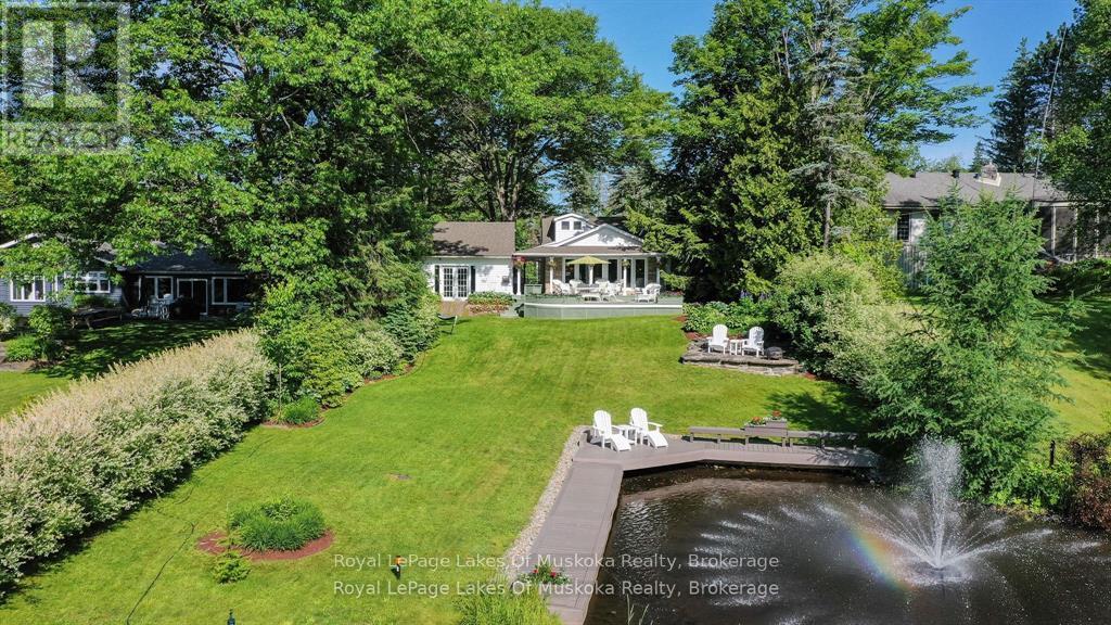 9 Mountview Avenue, Huntsville, Ontario  P1H 1G8 - Photo 1 - X12835352