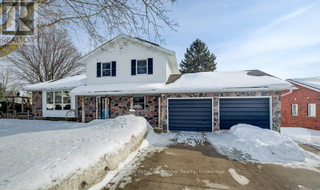 77 2nd Street Crescent, Hanover, Ontario  N4N 3K3 - Photo 1 - X12835366