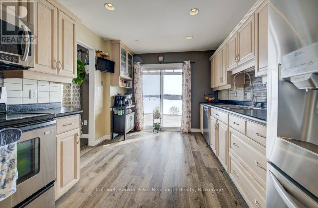 77 2nd Street Crescent, Hanover, Ontario  N4N 3K3 - Photo 17 - X12835366