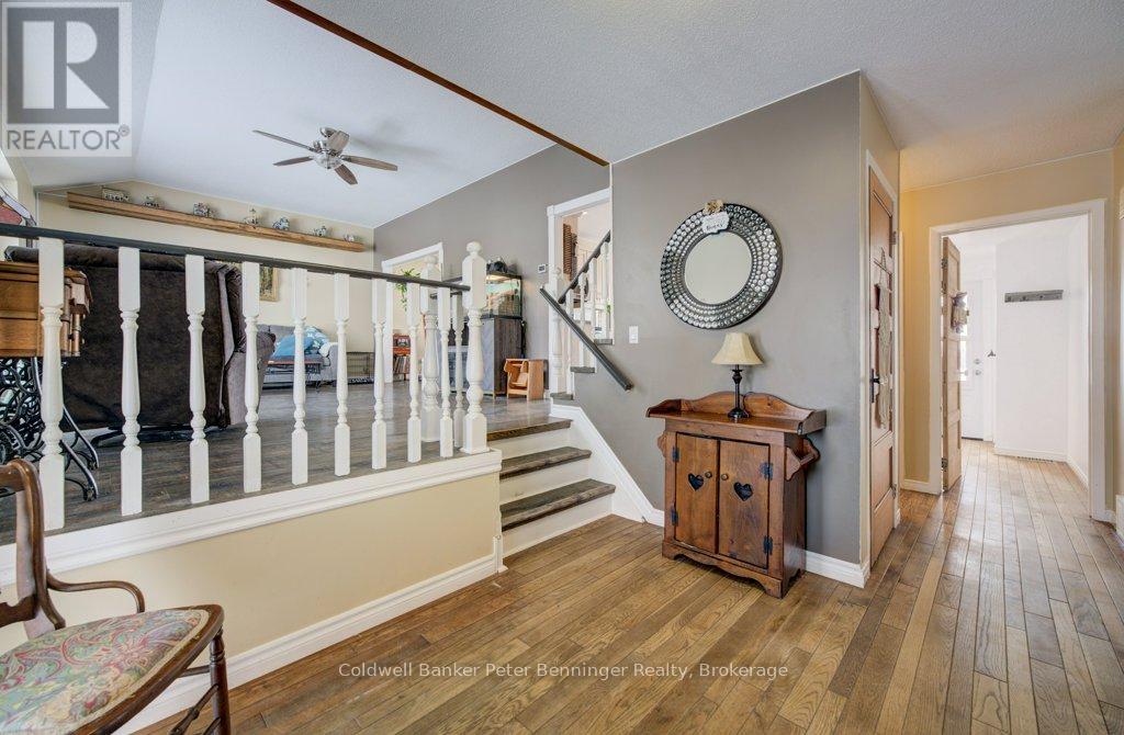 77 2nd Street Crescent, Hanover, Ontario  N4N 3K3 - Photo 5 - X12835366