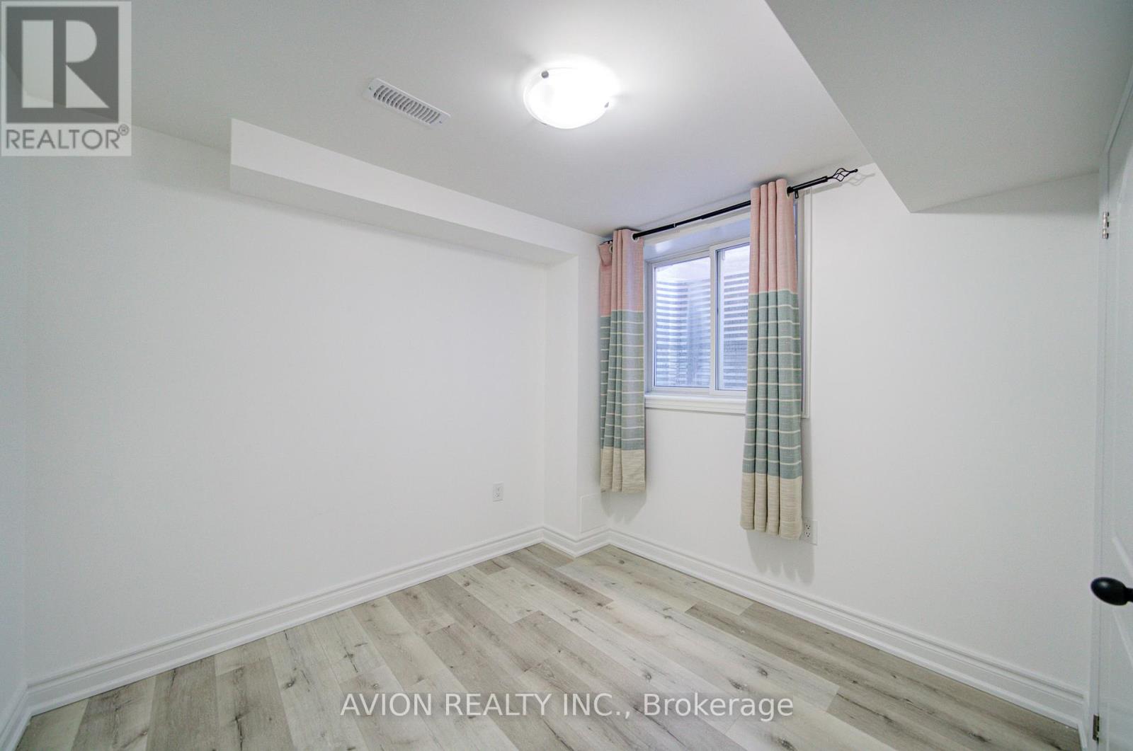 Basement - 12 Parsell Street, Richmond Hill, Ontario  L4E 0C7 - Photo 21 - N12835082