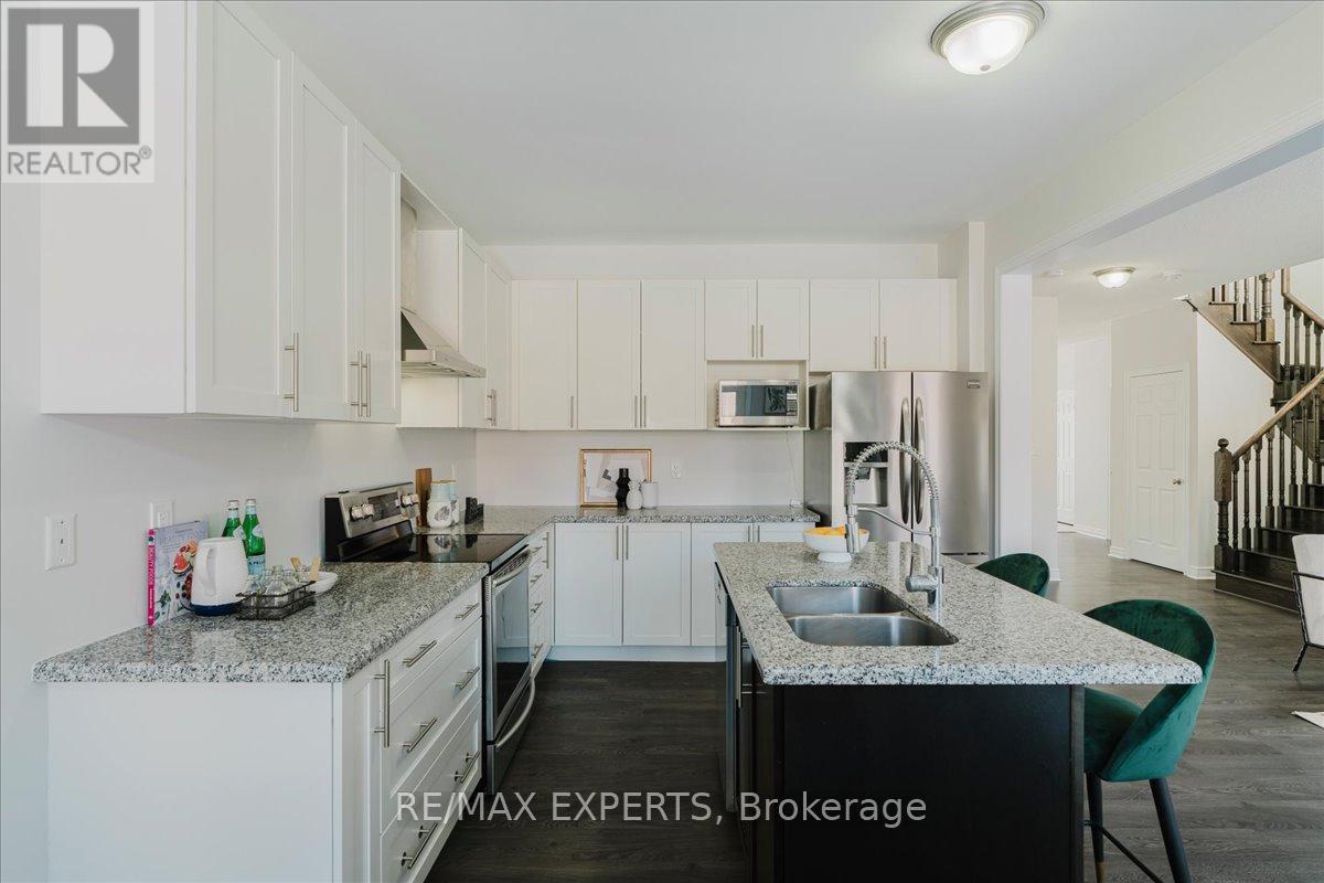 10 Mccabe Lane, New Tecumseth (Tottenham), Ontario  L0G 1W0 - Photo 13 - N12835206