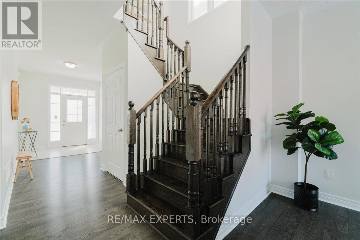 10 Mccabe Lane, New Tecumseth (Tottenham), Ontario  L0G 1W0 - Photo 19 - N12835206