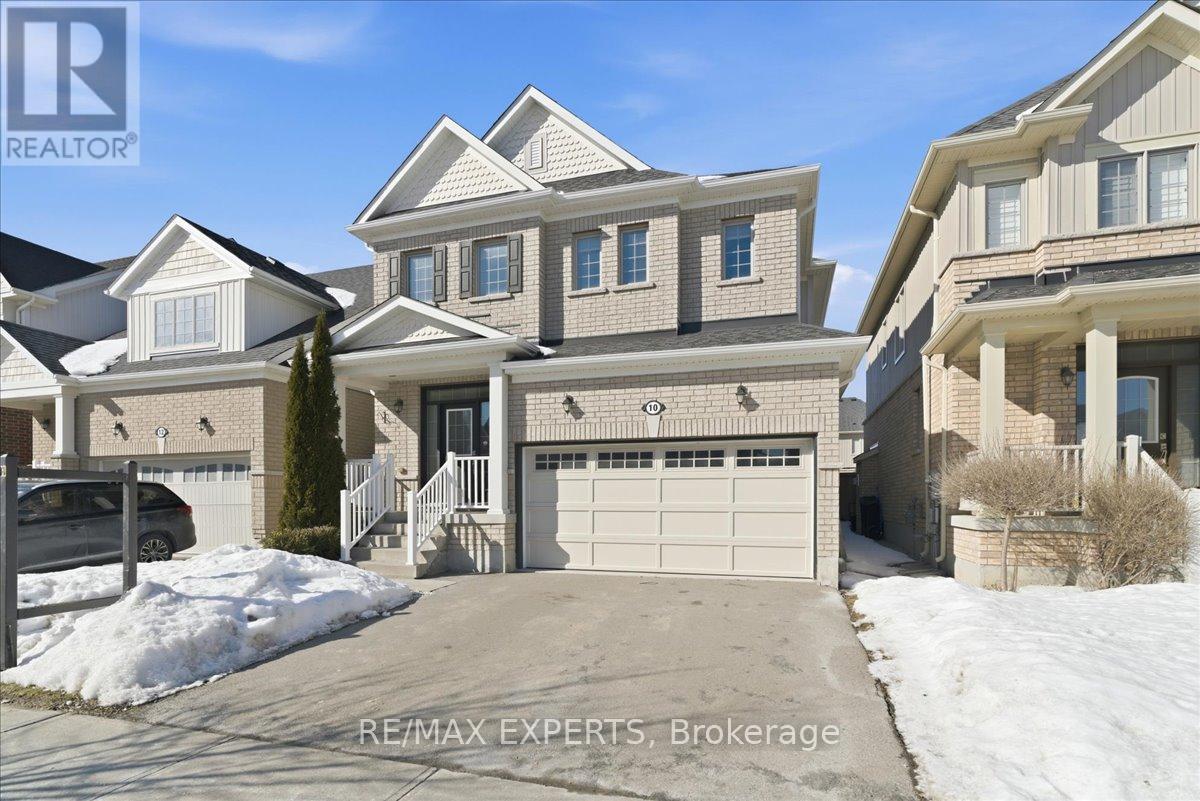 10 Mccabe Lane, New Tecumseth (Tottenham), Ontario  L0G 1W0 - Photo 2 - N12835206