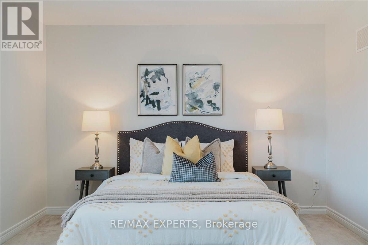 10 Mccabe Lane, New Tecumseth (Tottenham), Ontario  L0G 1W0 - Photo 24 - N12835206