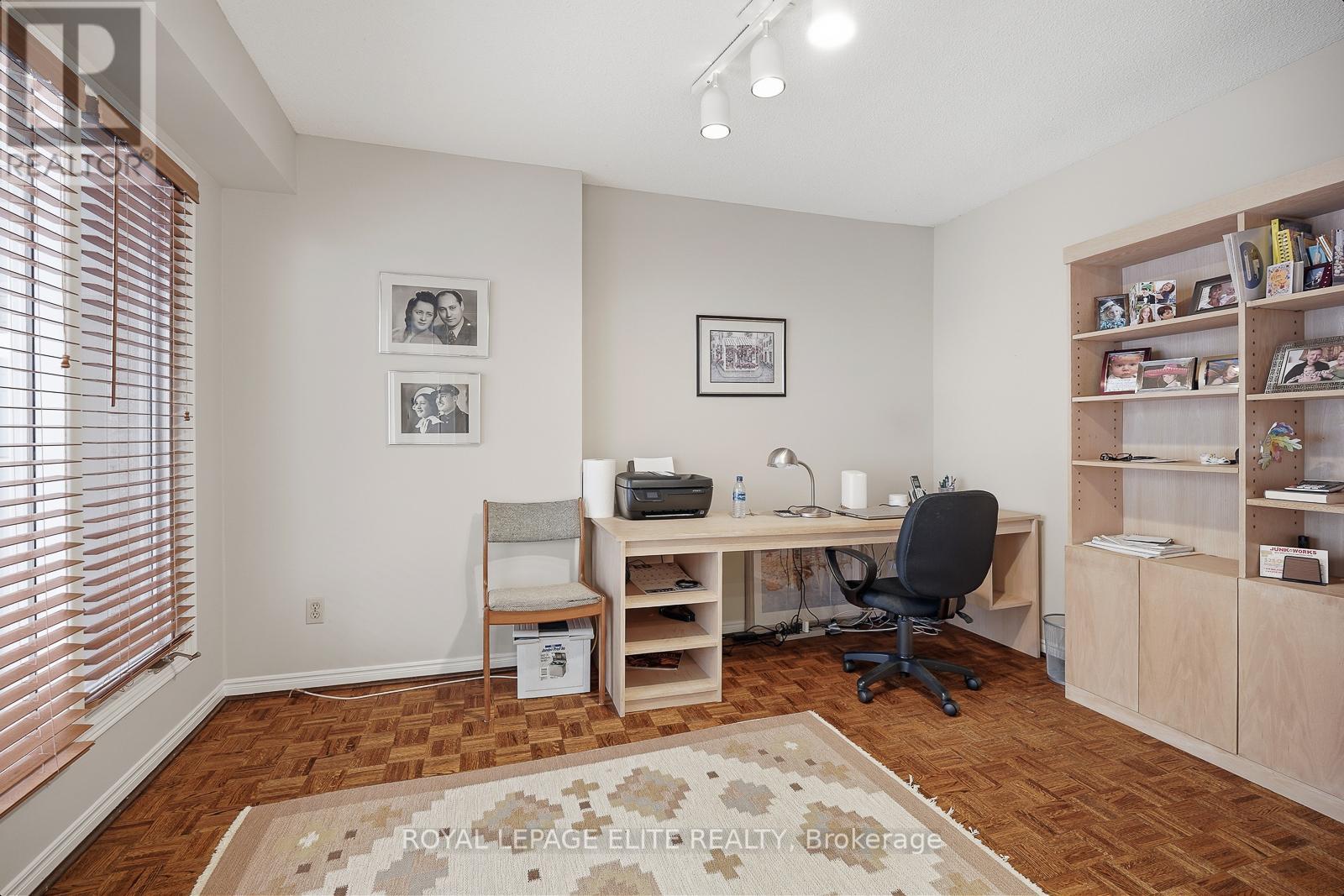 14 Glenoaks Court, Vaughan, Ontario  L4J 6N7 - Photo 25 - N12835338