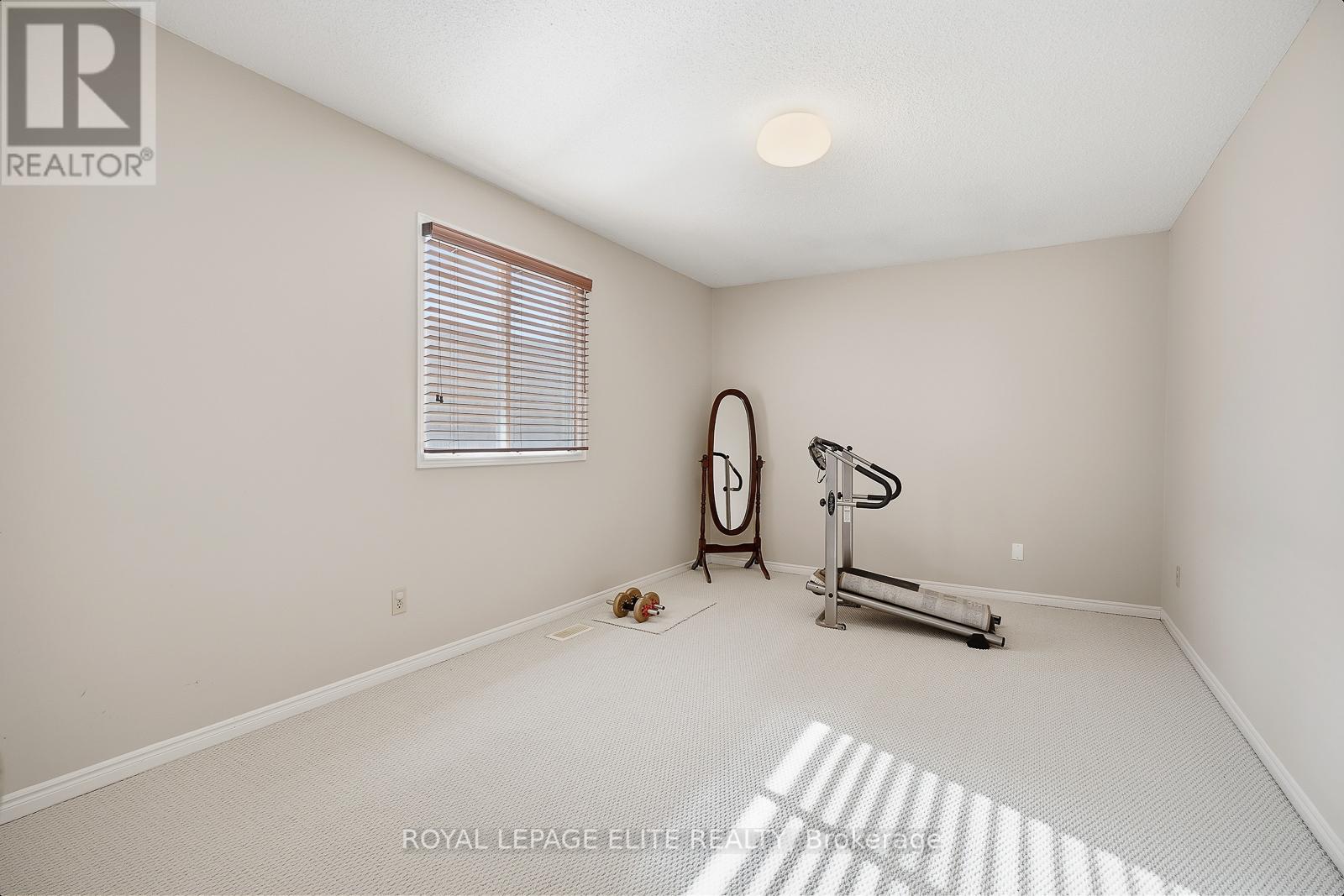 14 Glenoaks Court, Vaughan, Ontario  L4J 6N7 - Photo 41 - N12835338