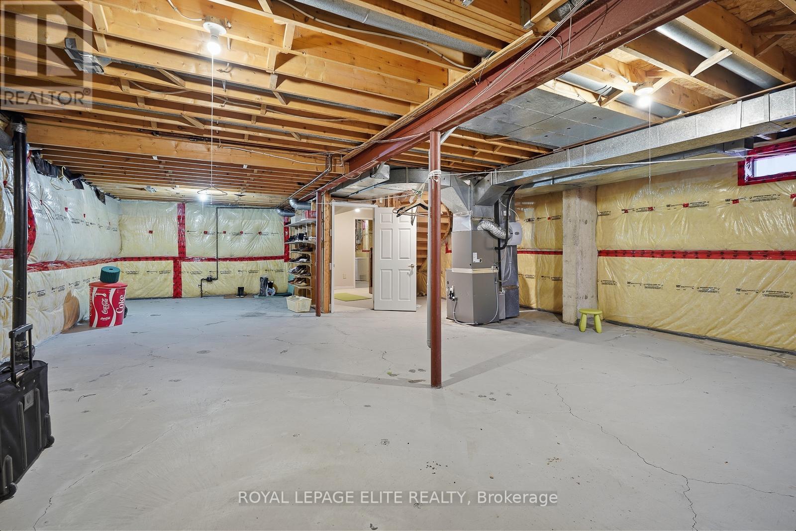 14 Glenoaks Court, Vaughan, Ontario  L4J 6N7 - Photo 46 - N12835338